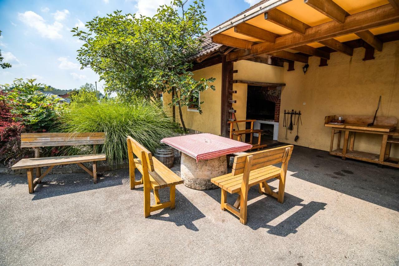 Apartment With Sauna Pr' Geci Dobova Kültér fotó